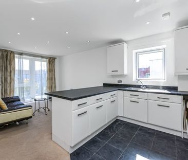 2 Bed Flat, Drinkwater Road, HA2 - Photo 5