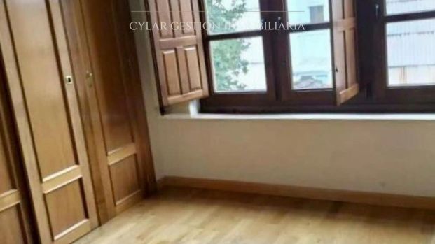 Piso de alquiler en Espoz y Mina, Barrio del Centro - Photo 1