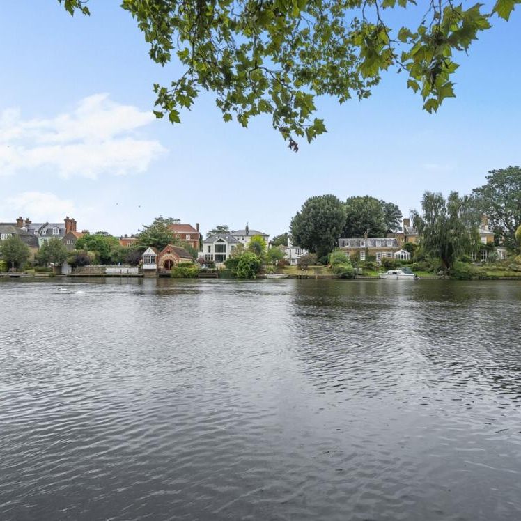 Down Hall Road, Kingston Upon Thames KT2 - Photo 1