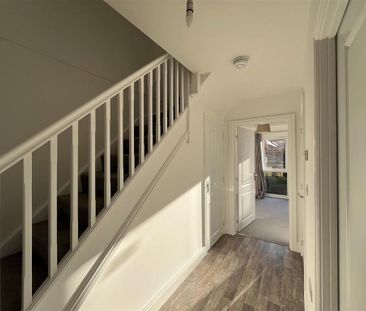 2 bedroom semi-detached house to rent - Photo 3