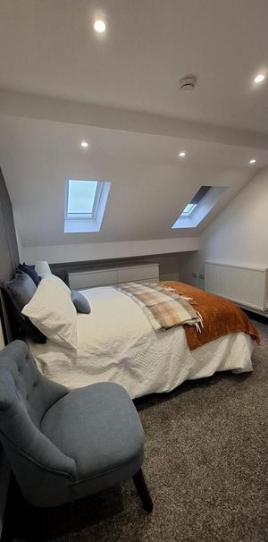 1 bedroom in a house share to rent - Photo 1