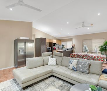 LOW MAINTENANCE, MODERN & AFFORDABLE - Photo 3