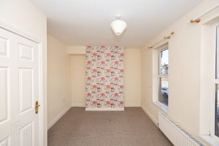 4 Brownlow Terrace, Lurgan, BT67 9DA - Photo 4