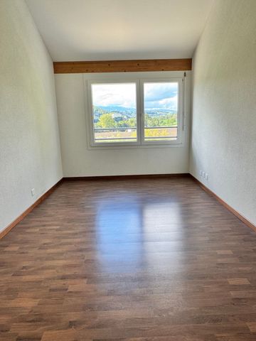 Entre maison et appartement de 4.5 pièces avec 3 chambres au calme - Foto 5