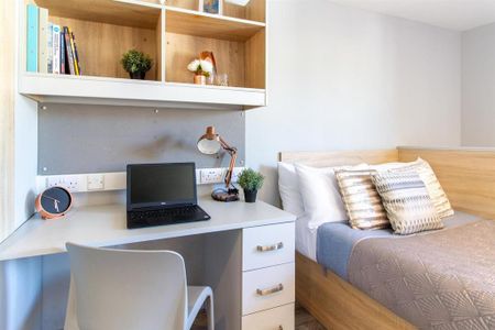 Studio to rent - Photo 5