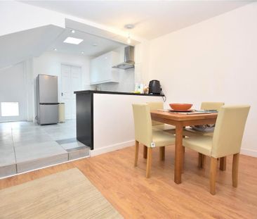 2 bedroom terraced house to rent - Photo 2