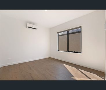 30 England St, Werribee, Vic 3030 - Photo 6