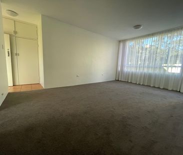 8/49-51 High Street, North Sydney NSW 2060 - Apartment For Rent | D... - Photo 3