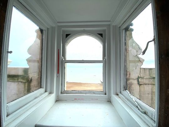 1 bed apartment to rent in Grand Parade, St. Leonards-on-Sea, TN38 - Photo 1