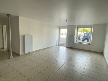 Location Appartement 2 pièces 70m² - Photo 5