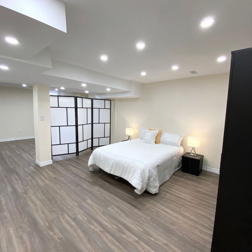 For Lease - 4640 Doug Wright Drive Unit# Bsmt, Burlington, Ontario - Photo 1