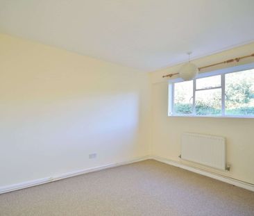 Conrad Court, Yarmouth Road, Norwich - Photo 6