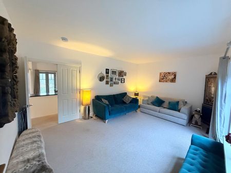 2 bedroom apartment to rent - Photo 3