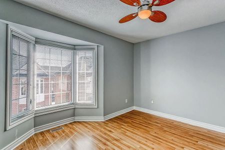 For Lease - 3480 Upper Middle Road Unit# 13, Burlington, Ontario - Photo 2