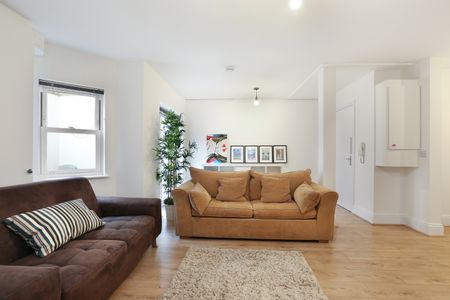 2 Bed Flat, Gordon Road, W5 - Photo 4