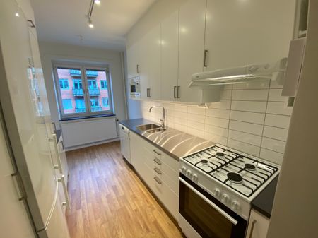Kristinehöjdsgatan 12B - Photo 4