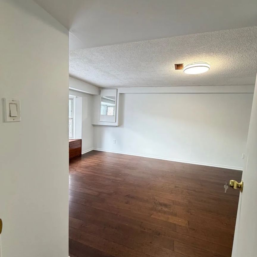 41 Broadbridge Drive #Unit 1 - Photo 1