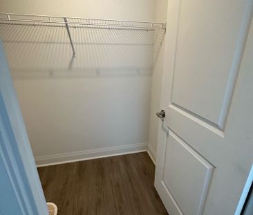 For Lease - 5299 Highway 7 N/A Unit# C104, Vaughan, Ontario - Photo 4