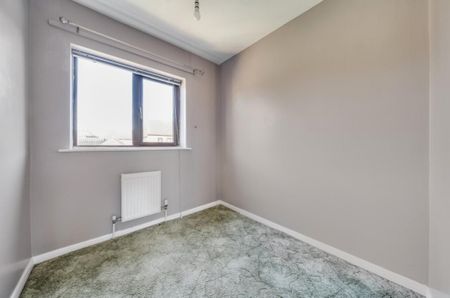 2 bedroom semi-detached house to rent - Photo 2