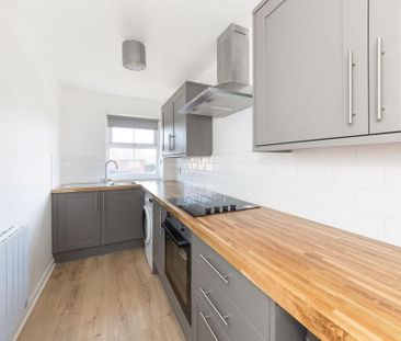 1 bedroom property to rent - Photo 5