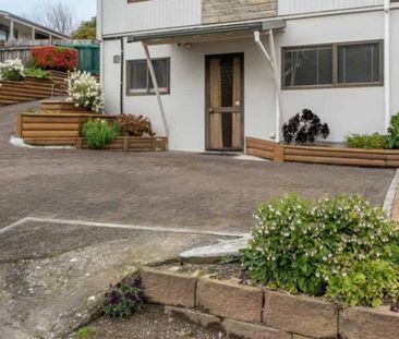 Spacious family home - Photo 1