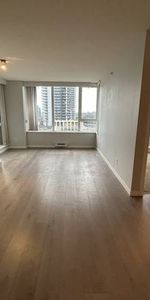 Bright and Spacious Apartment for Rent at Silhouett - Photo 3