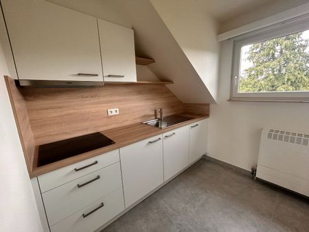 Dakappartement met 1 slpk en staanplaats te Kuringen - Photo 4