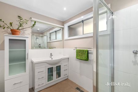 51 Rose Avenue, Hurstbridge - Photo 5