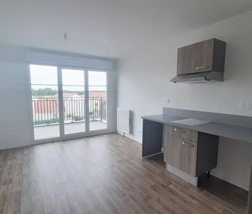 location Appartement T2 DE 36.1m² À TIGERY - Photo 2