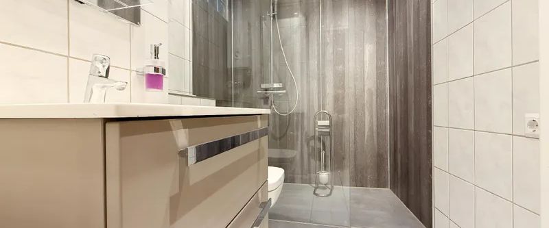 HELLE 2-ZIMMERWOHNUNG ZU MIETEN! - Foto 1