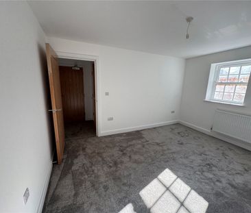 Holborne Place, Bulwell, Nottingham, Nottinghamshire, NG6 - Photo 3