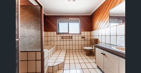 Huge Home in Perfect Location - Photo 5