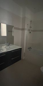 Location Appartement 2 pièces 55m² - Photo 3