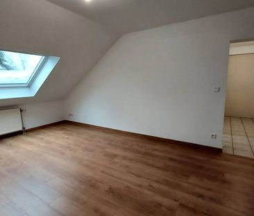 Appartement T2 - Chauffage et eau chaude compris - Stationnement so... - Photo 2