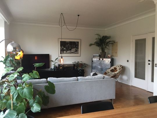Art Deco appartement vlak aan het hippe zuid - Foto 1