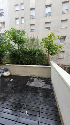 Appartement Clichy 1 pièce 32 m2 avec terrasse - Photo 1
