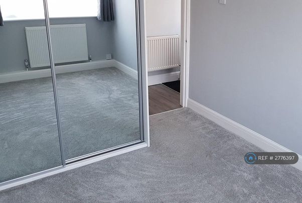 2 bedroom maisonette to rent - Photo 1