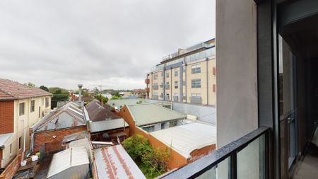 Location, Convenience, Lifestyle - Photo 4