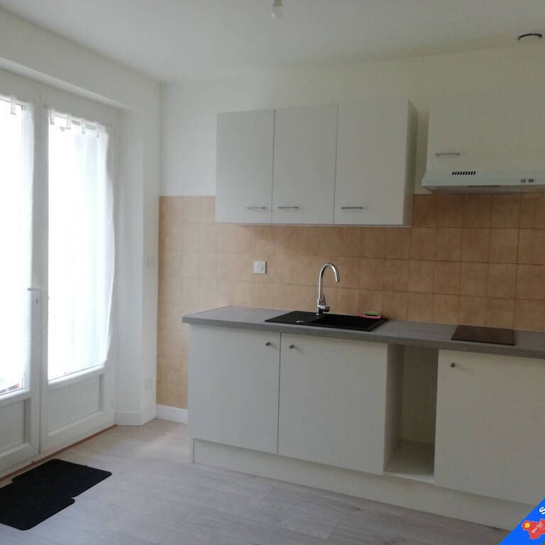 Location Appartement 3 pièces 57m² JOIGNY 89300 - Photo 1