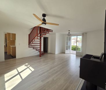 Location Maison 4 pièces 97m² BORDEAUX 33300 - Photo 2