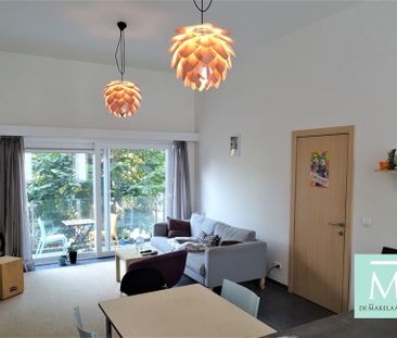 Centraal gelegen appartement met 1 slaapkamer en terras - Photo 1