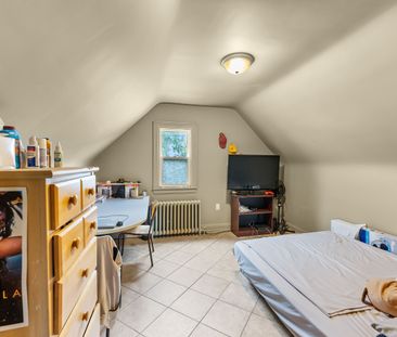 For Lease - 28 Division Street Unit# upper, St. Catharines, Ontario - Photo 6