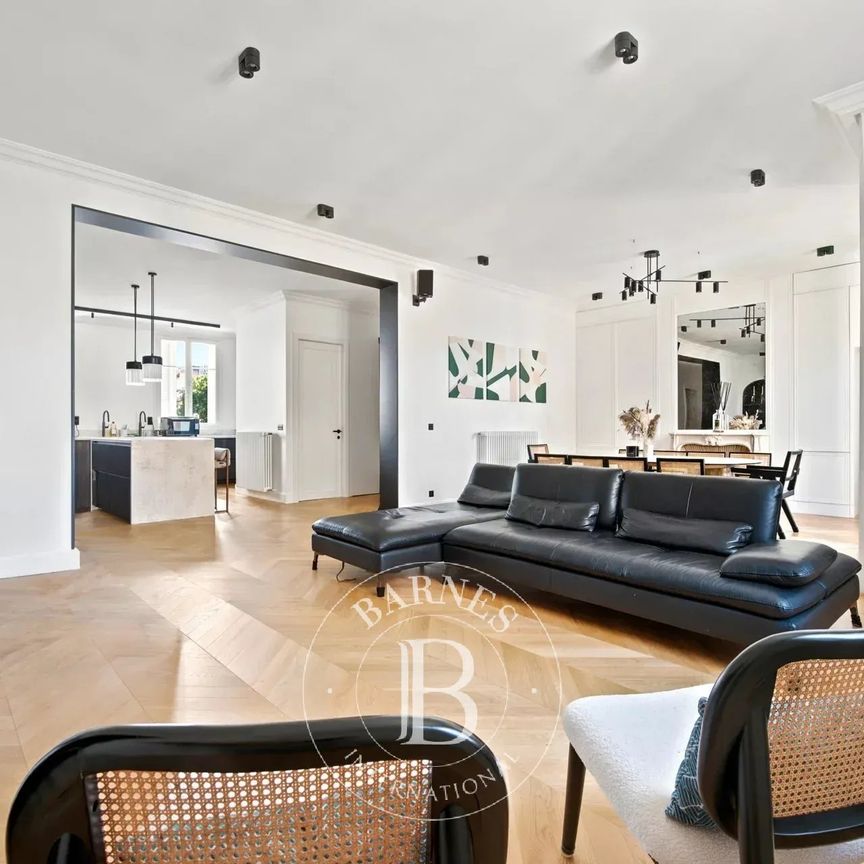 Tout savoir sur cet appartement dans le quartier Sorano-Centre Ville, à Vincennes - Photo 1