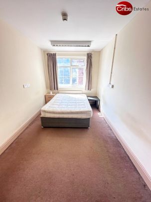 20 bedroom flat share to rent - Photo 1