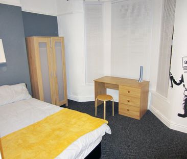 5 Bed Terraced House, Thornycroft Road, L15 - Photo 5