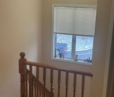 For Lease - 3086 Stornoway Circle Unit# 200, Oakville, Ontario - Photo 1