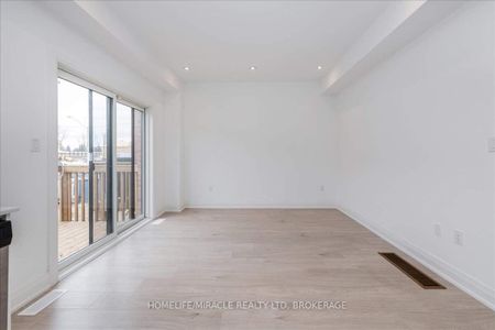 For Lease - 4 Haven Lane, Barrie, Ontario - Photo 5