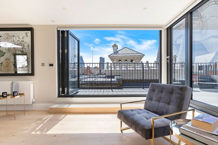 Bell Yard, Holborn, London - Photo 4