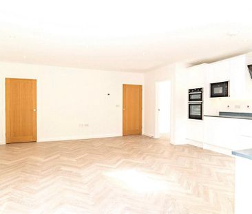 4 bedroom detached house to rent - Photo 6