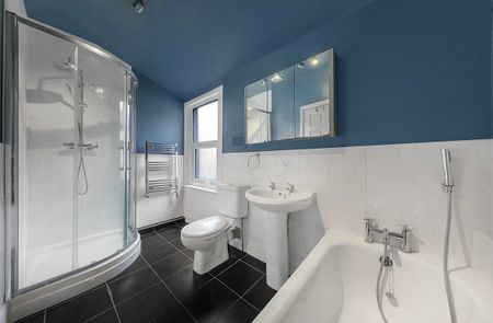 Room in a Shared House, Kincaid Road, SE15 - Photo 5